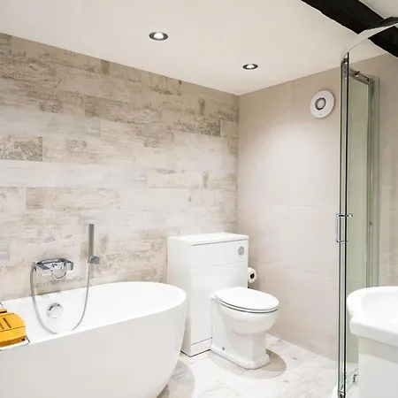 펜션 Hill House Farm